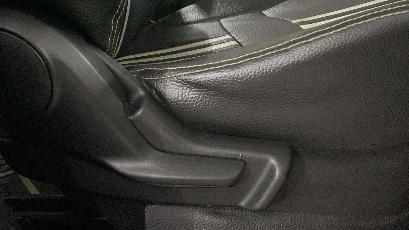 2017 Maruti IGNIS ZETA 1.2 AMT, Petrol, Automatic, 36,948 km, Driver Side Adjustment Panel