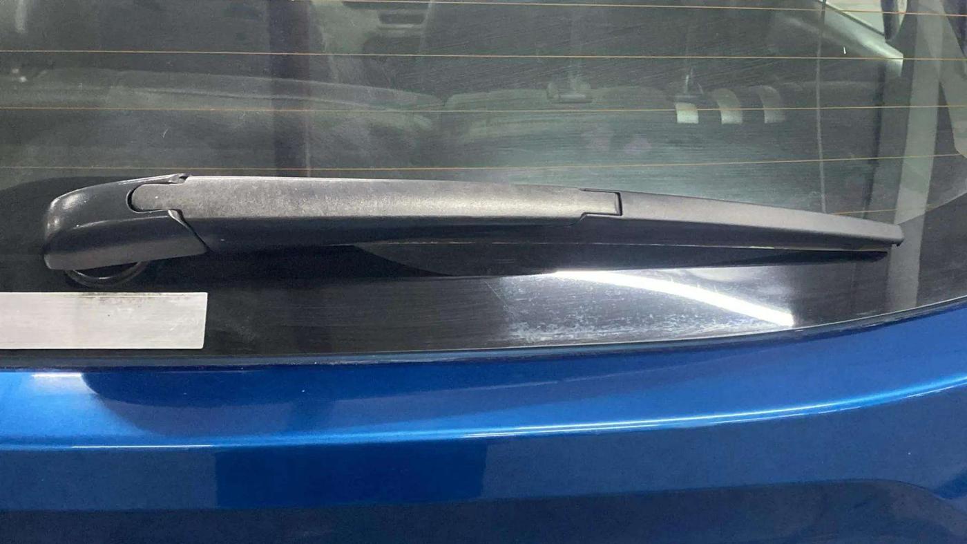 2017 Maruti IGNIS ZETA 1.2 AMT, Petrol, Automatic, 36,948 km, Rear Wiper