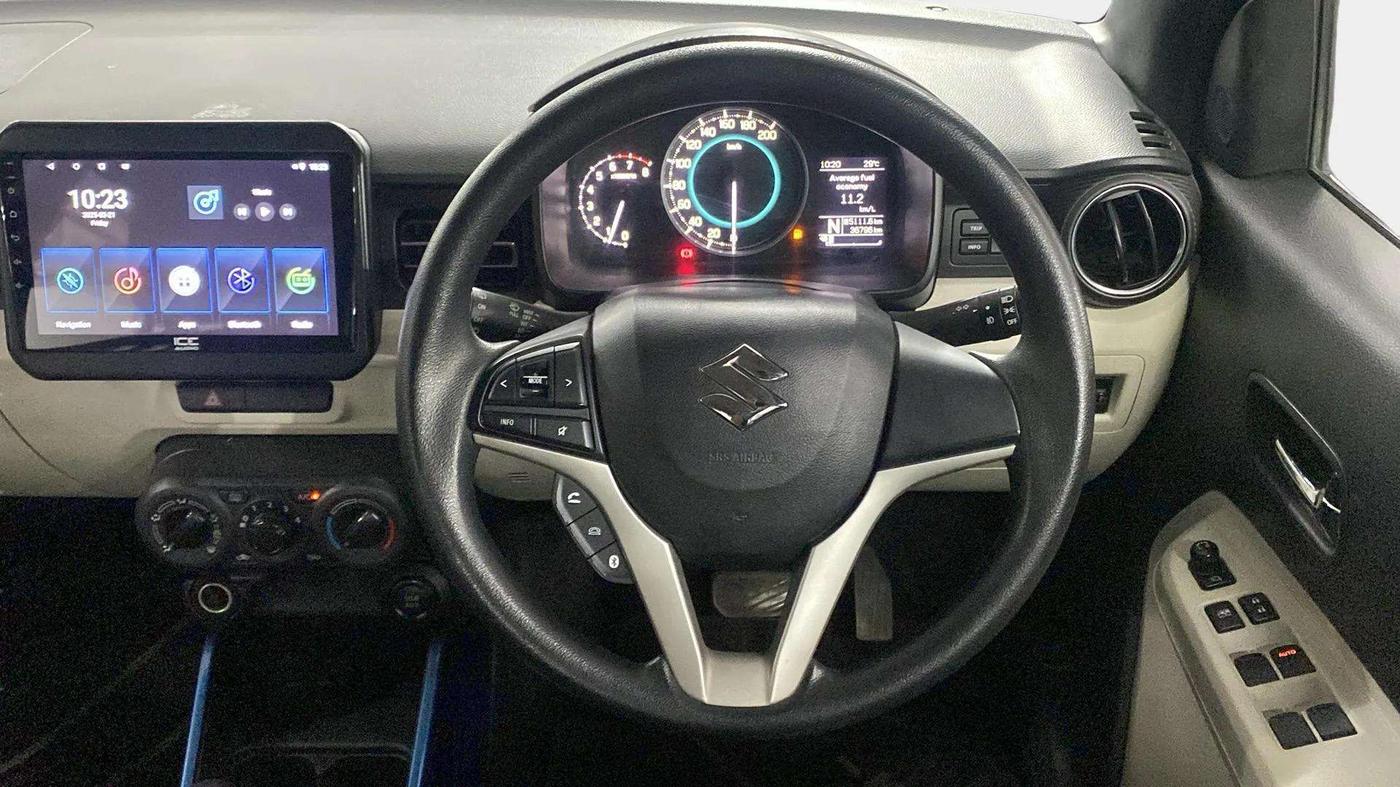 2017 Maruti IGNIS ZETA 1.2 AMT, Petrol, Automatic, 36,948 km, Steering Wheel Close Up