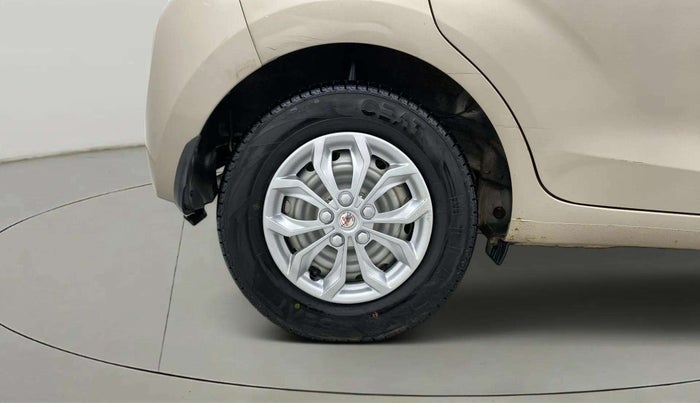 2019 Hyundai NEW SANTRO MAGNA AMT, CNG, Automatic, 60,193 km, Right Rear Wheel