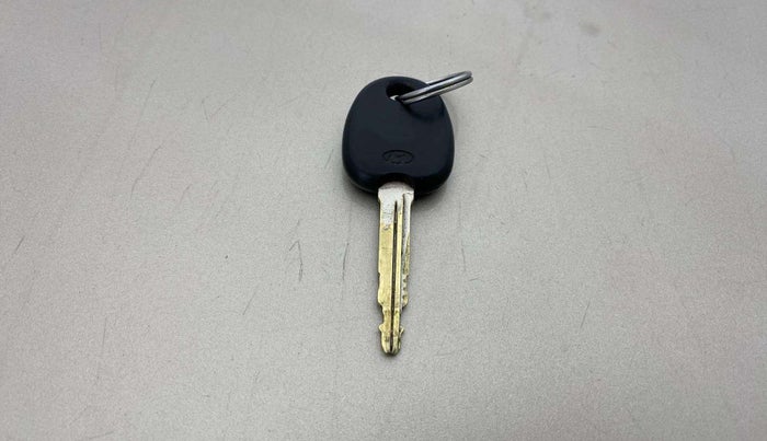 2019 Hyundai NEW SANTRO MAGNA AMT, CNG, Automatic, 60,193 km, Key Close Up