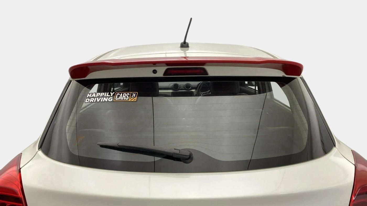 2018 Maruti Swift ZXI, Petrol, Manual, 56,447 km, Rear Windshield