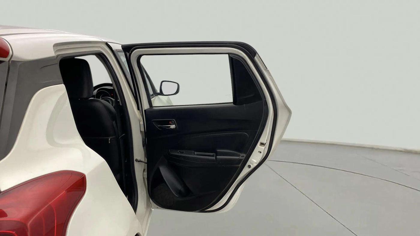 2018 Maruti Swift ZXI, Petrol, Manual, 56,447 km, RHS Rear Door