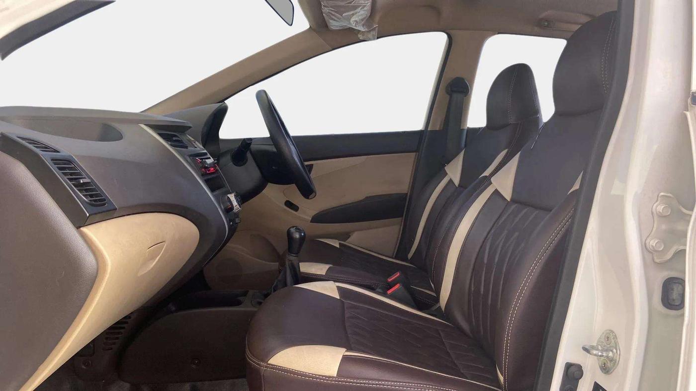 2018 Hyundai Eon ERA +, Petrol, Manual, 46,247 km, Right Side Front Door Cabin