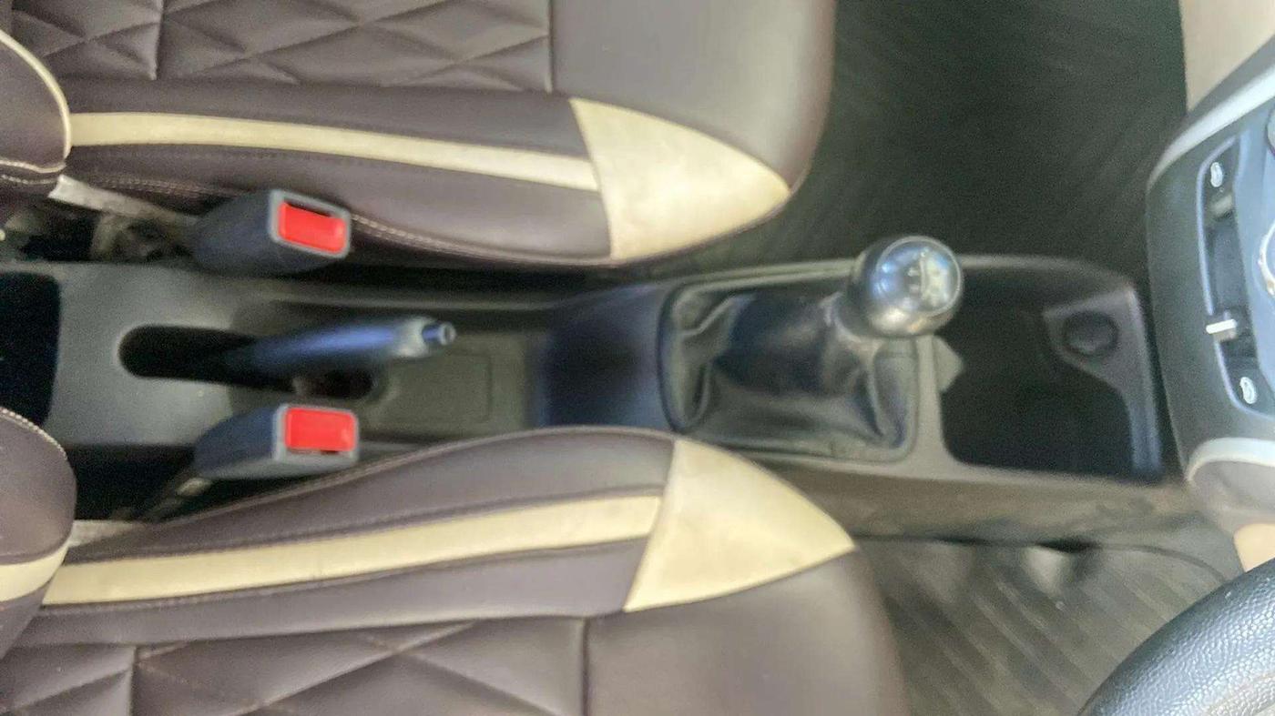 2018 Hyundai Eon ERA +, Petrol, Manual, 46,247 km, Gear Lever