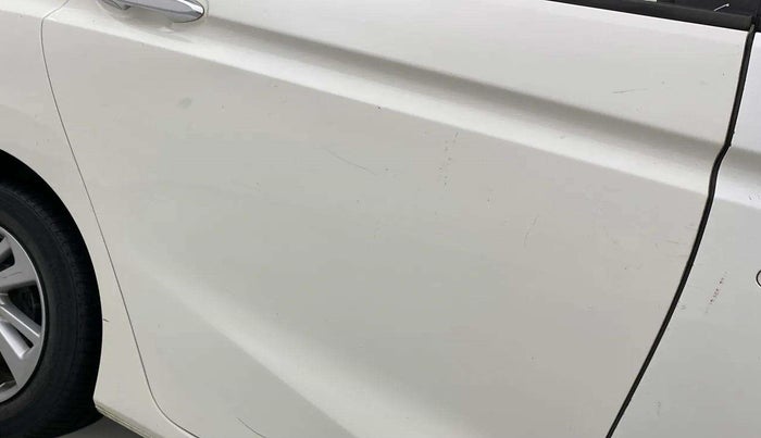 2019 Honda Jazz 1.2L I-VTEC VX, Petrol, Manual, 51,925 km, Right rear door - Minor scratches