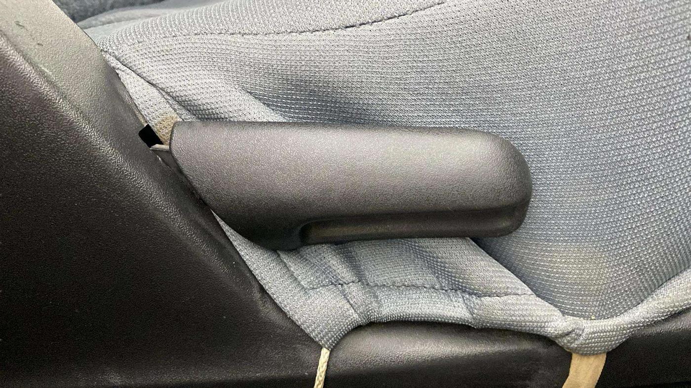 2015 Maruti Swift VXI, Petrol, Manual, 75,744 km, Driver Side Adjustment Panel
