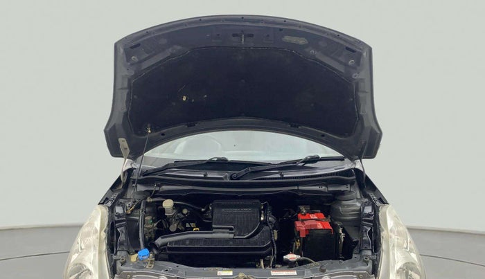2015 Maruti Swift VXI, Petrol, Manual, 75,318 km, Open Bonet