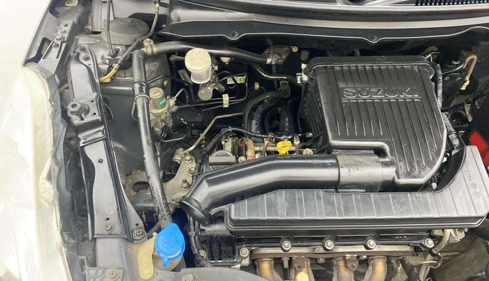 2015 Maruti Swift VXI, Petrol, Manual, 75,318 km, Engine View - Right