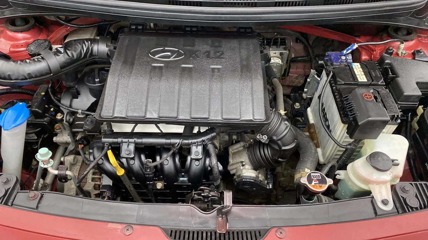 2018 Hyundai Grand i10 SPORTZ 1.2 KAPPA VTVT, Petrol, Manual, 24,408 km, Engine View
