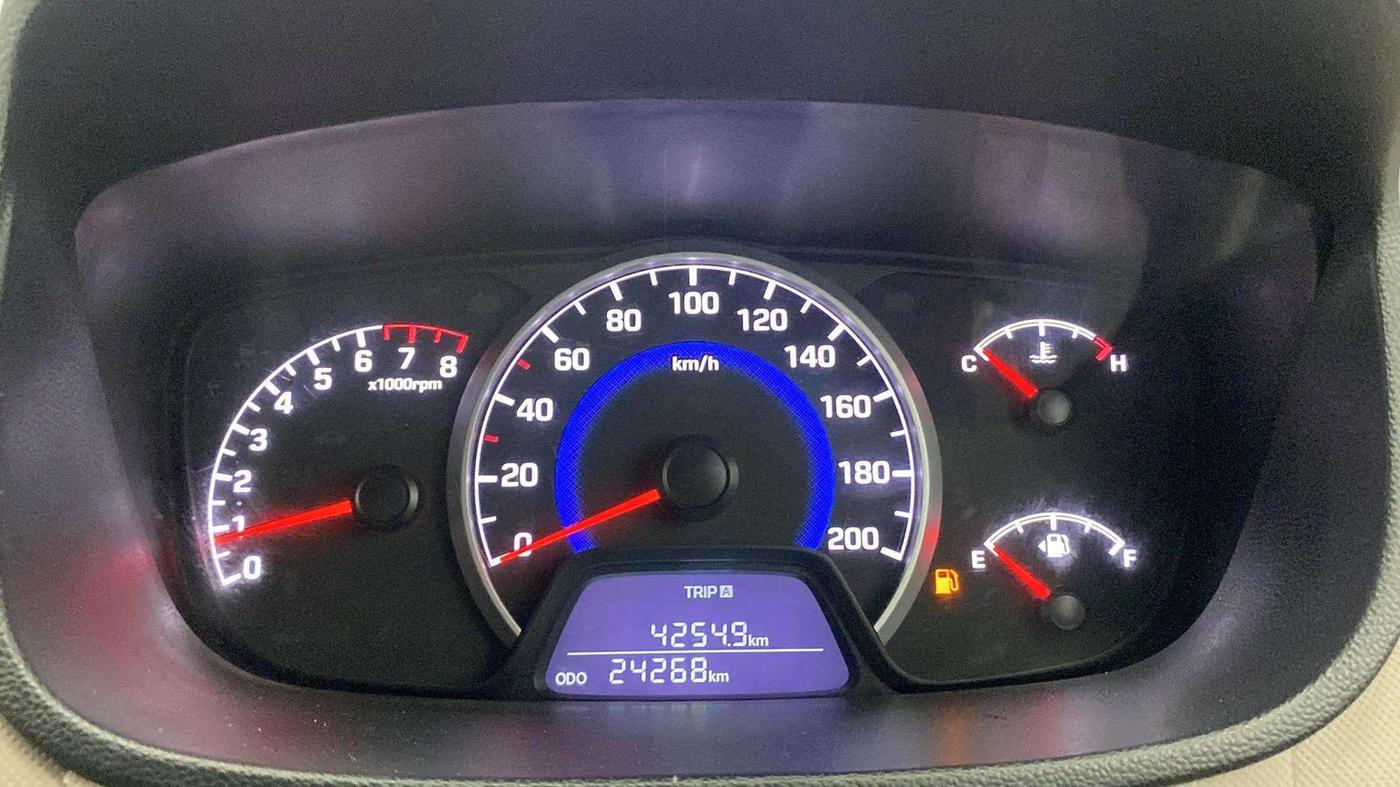 2018 Hyundai Grand i10 SPORTZ 1.2 KAPPA VTVT, Petrol, Manual, 24,408 km, Odometer Image