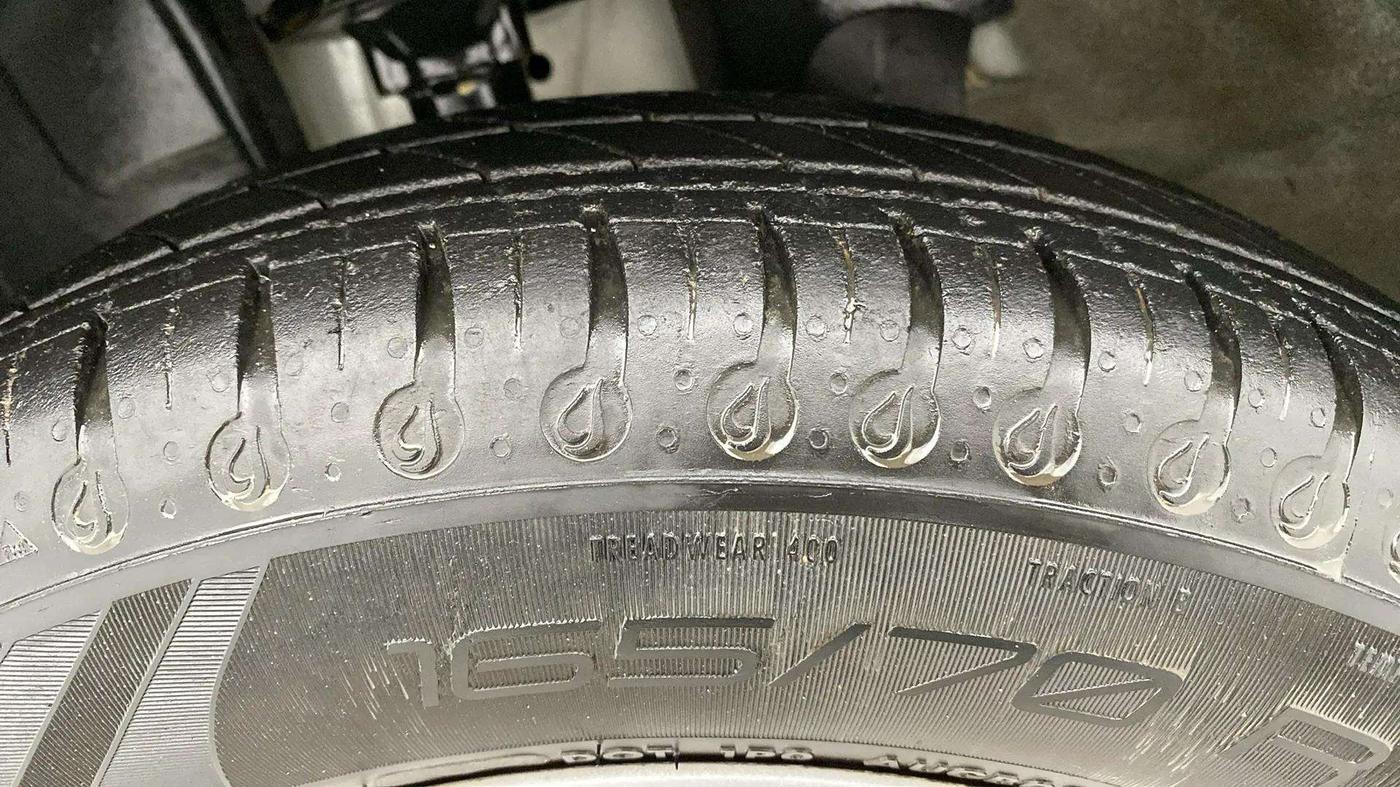 2021 Renault Kwid RXL, Petrol, Manual, 19,712 km, Left Front Tyre Tread