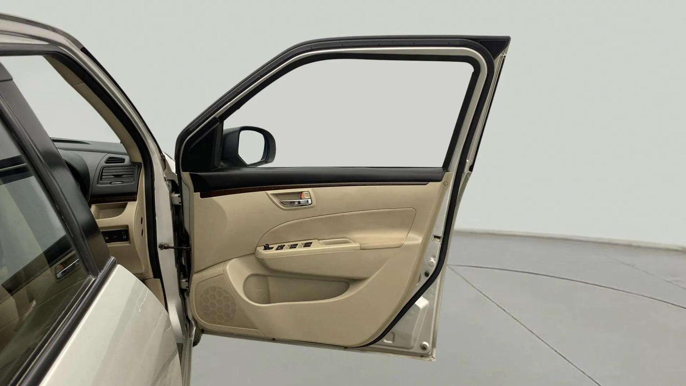 2013 Maruti Swift Dzire VXI, Petrol, Manual, 22,430 km, RHS Front Door
