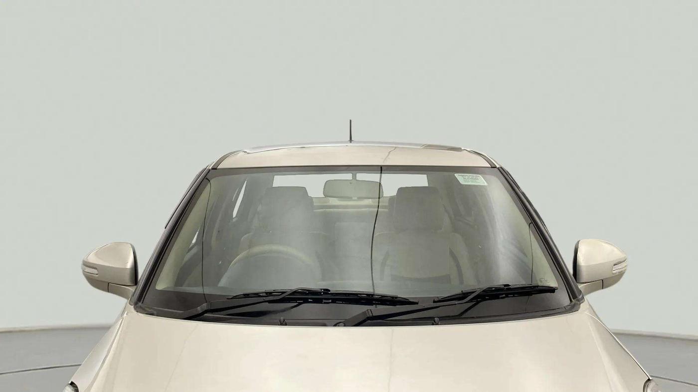 2013 Maruti Swift Dzire VXI, Petrol, Manual, 22,430 km, Front Windshield