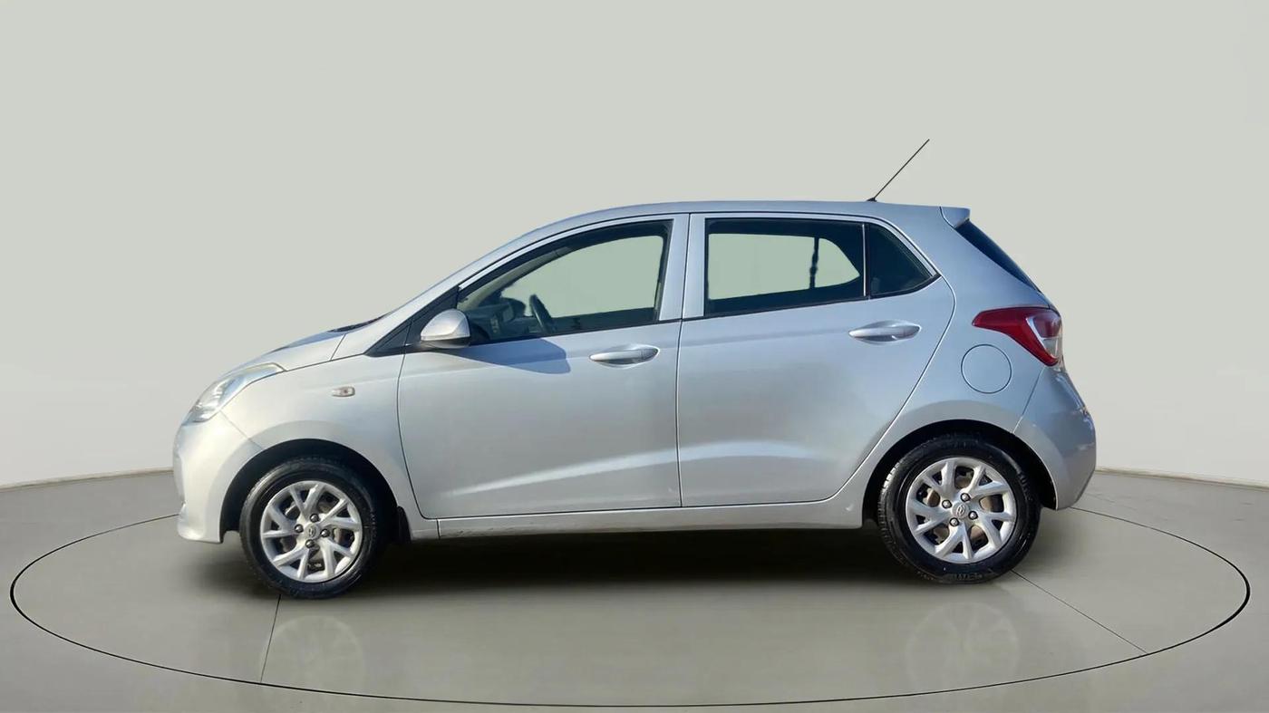 2018 Hyundai Grand i10 MAGNA 1.2 KAPPA VTVT, CNG, Manual, 89,543 km, Left Side