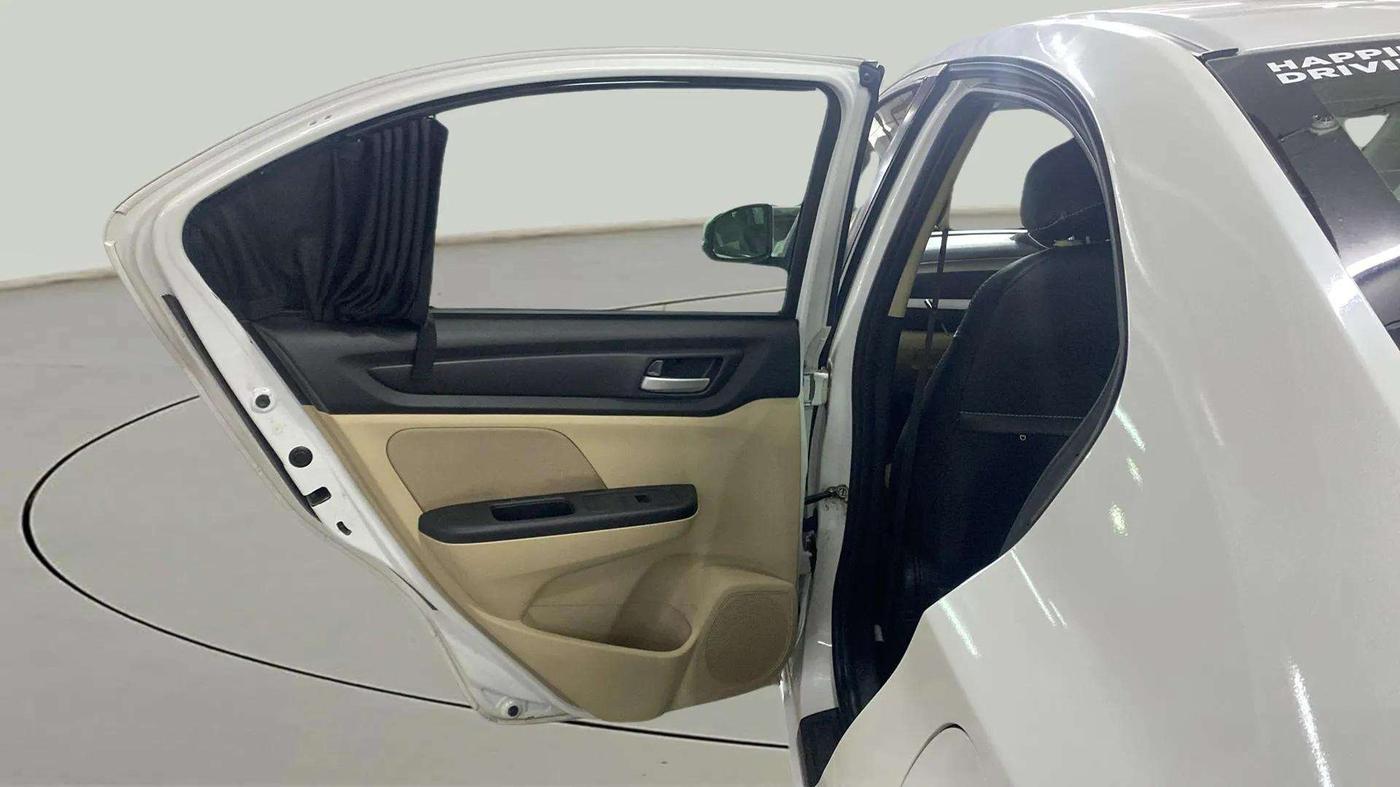 2022 Honda Amaze 1.2L I-VTEC VX, Petrol, Manual, 21,286 km, LHS Rear Door