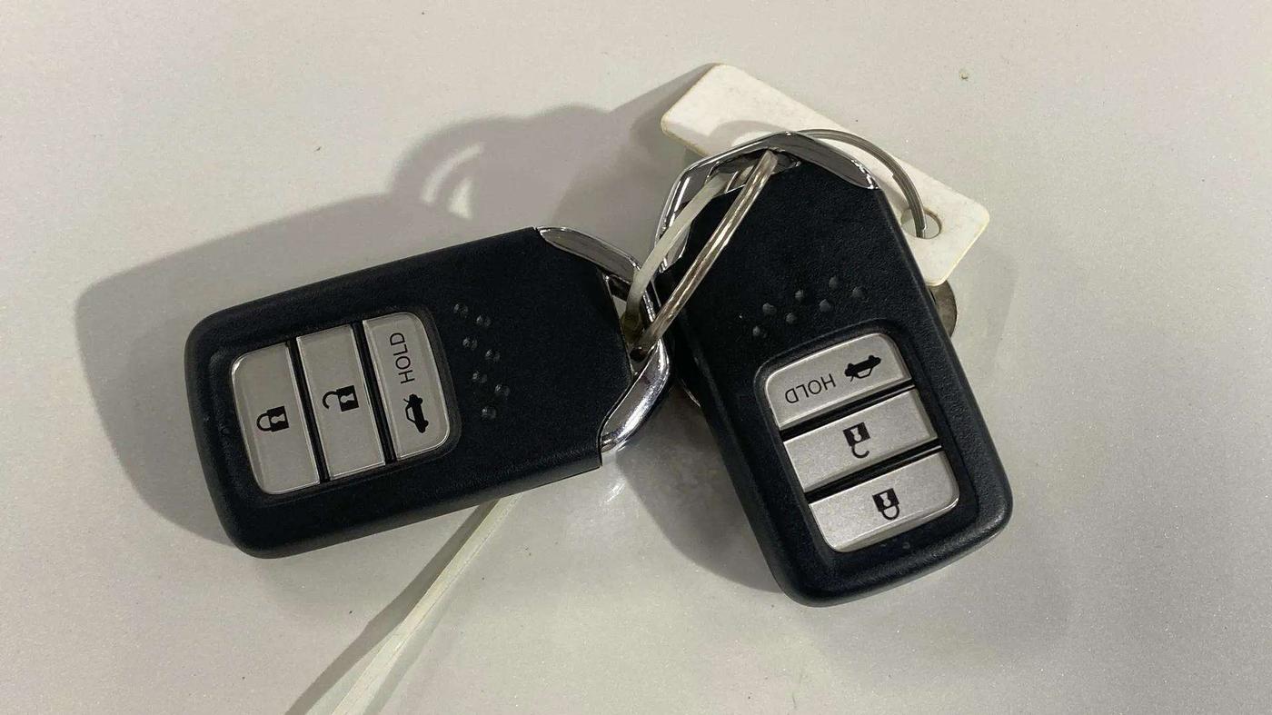 2022 Honda Amaze 1.2L I-VTEC VX, Petrol, Manual, 21,286 km, Key Close Up