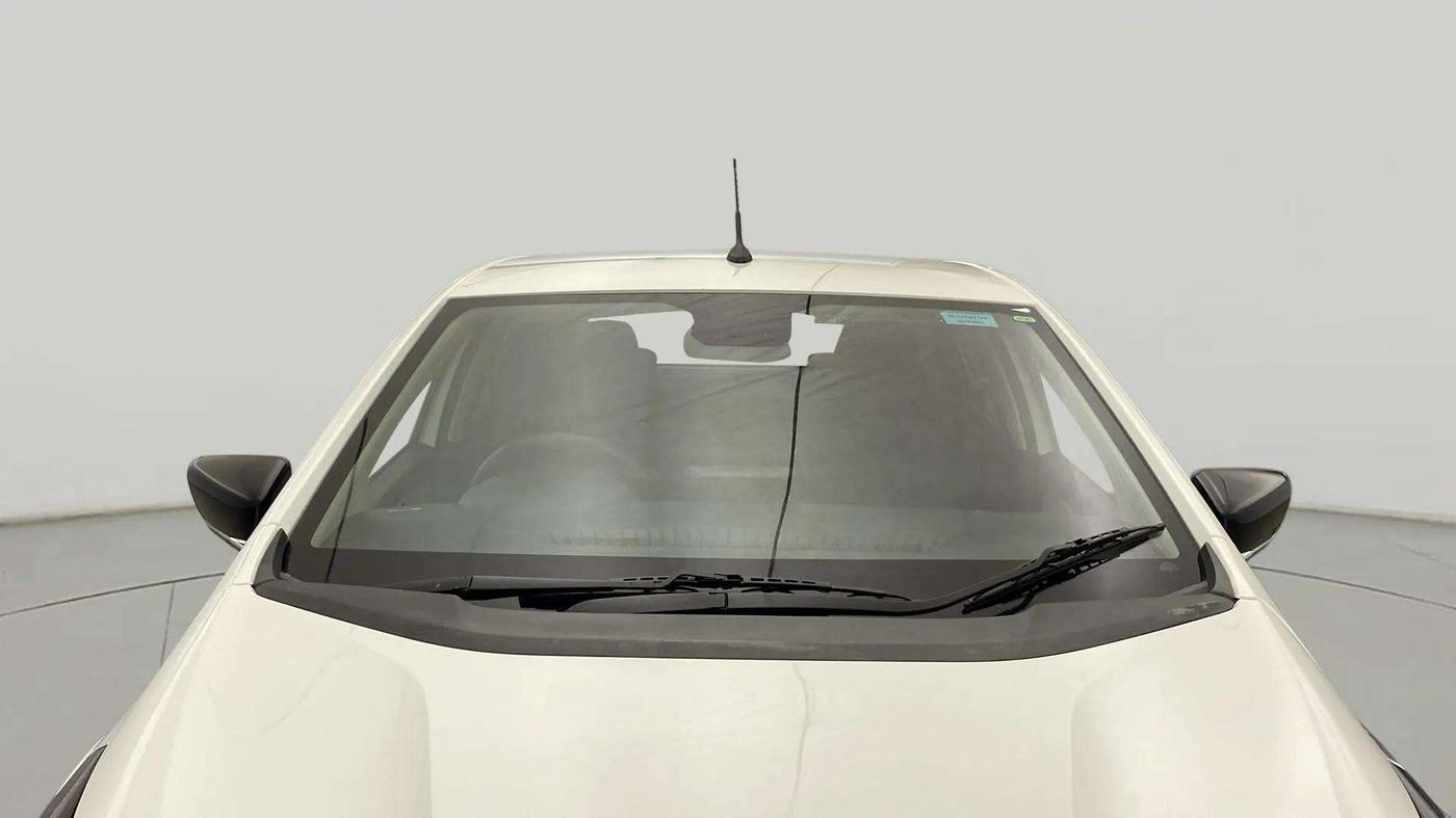 2023 Tata ALTROZ XZA, Petrol, Automatic, 18,006 km, Front Windshield