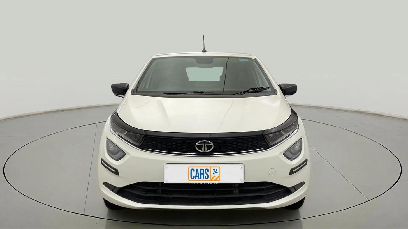 2023 Tata ALTROZ XZA, Petrol, Automatic, 18,006 km, Front