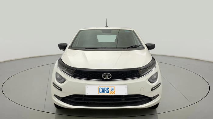 2023 Tata ALTROZ XZA, Petrol, Automatic, 18,006 km, Front