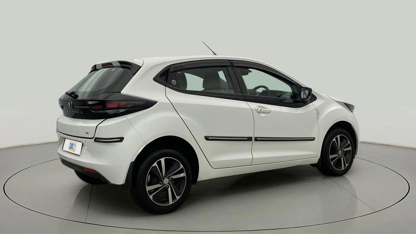 2023 Tata ALTROZ XZA, Petrol, Automatic, 18,006 km, Right Back Diagonal