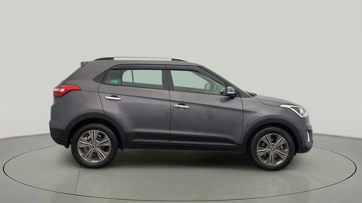 2017 Hyundai Creta SX PLUS AT 1.6 PETROL, Petrol, Automatic, 50,431 km, Right Side View