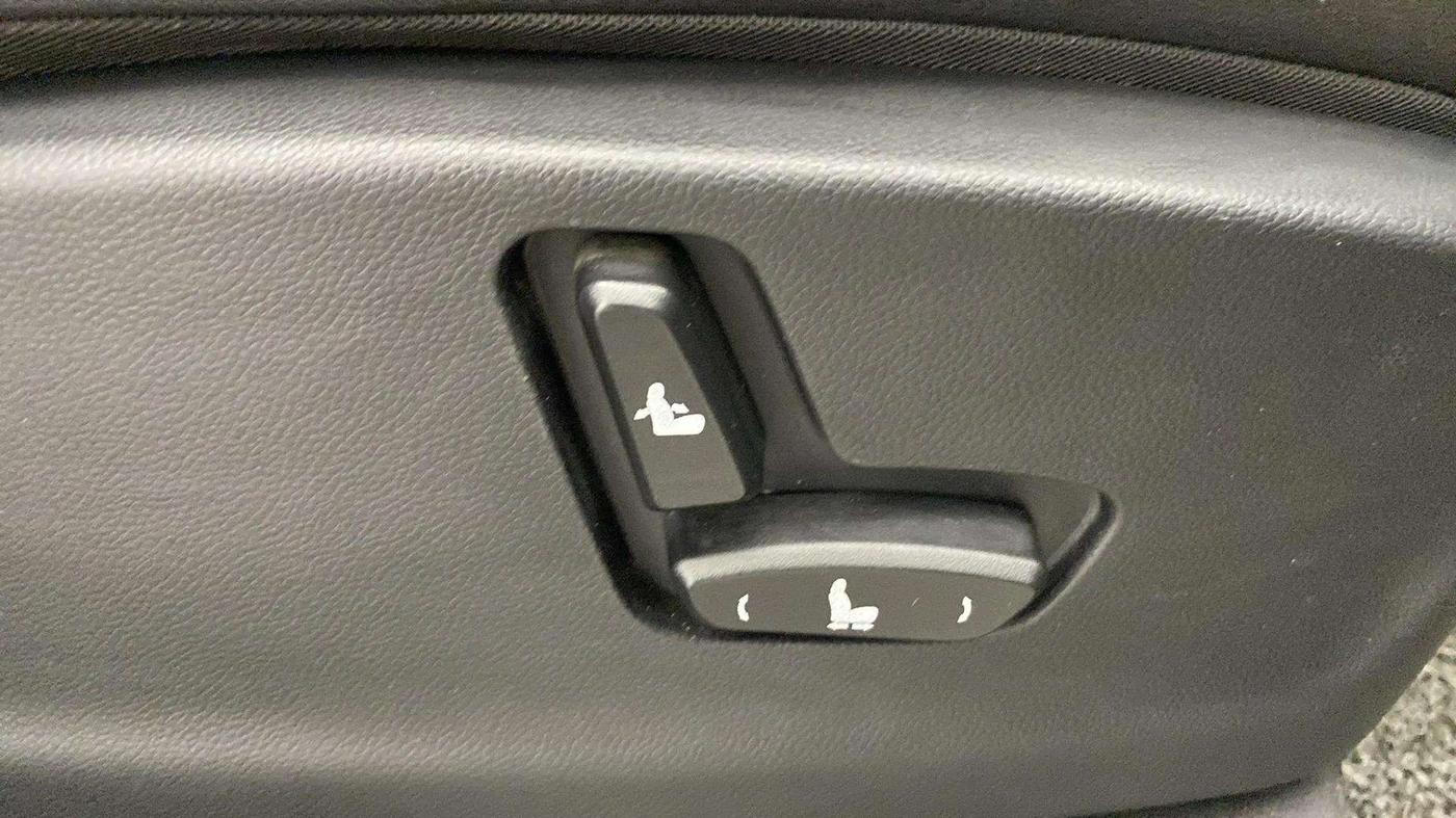 2019 MG HECTOR SHARP 1.5 DCT PETROL, Petrol, Automatic, 78,762 km, Driver Side Adjustment Panel