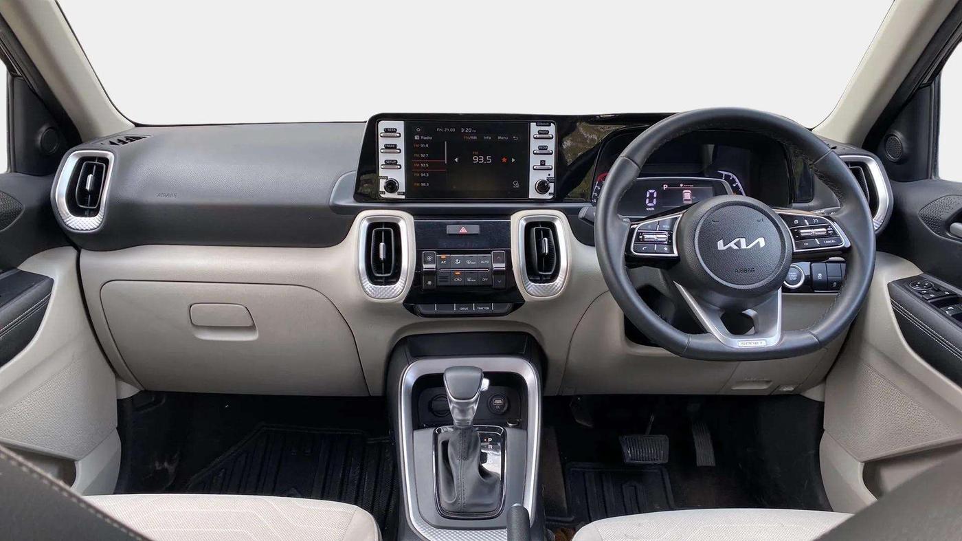 2023 KIA SONET 	 HTX 1.0 TURBO DCT, Petrol, Automatic, 6,557 km, Dashboard