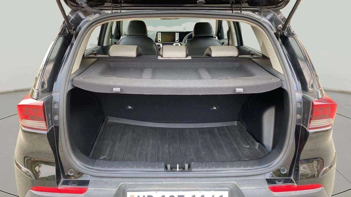 2023 KIA SONET 	 HTX 1.0 TURBO DCT, Petrol, Automatic, 6,557 km, Boot Inside