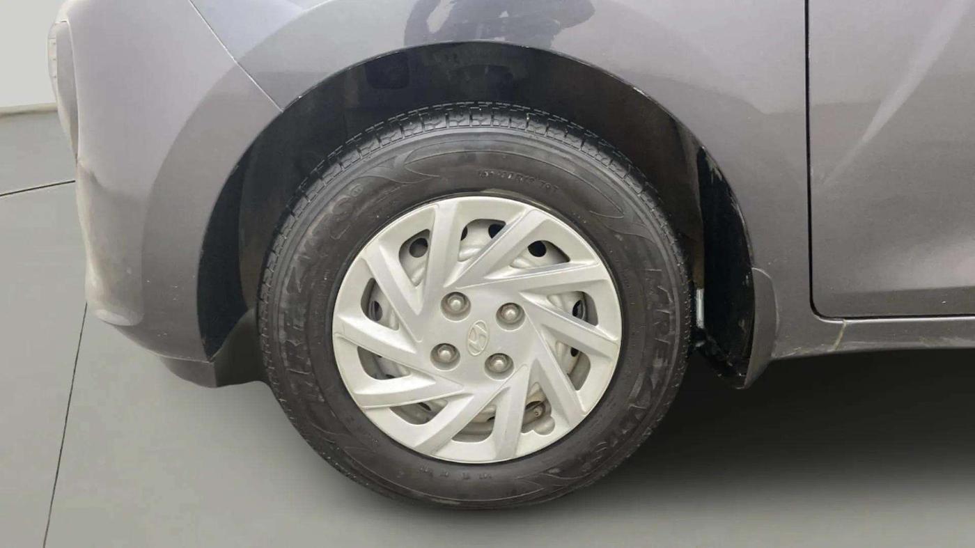 2021 Hyundai NEW SANTRO SPORTZ EXECUTIVE MT CNG, CNG, Manual, 16,591 km, Left Front Wheel
