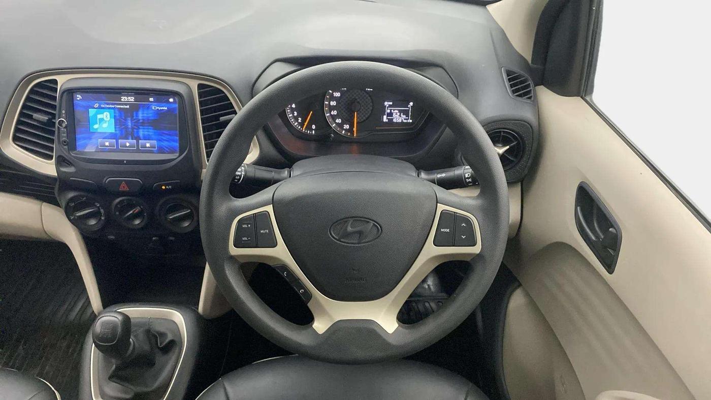 2021 Hyundai NEW SANTRO SPORTZ EXECUTIVE MT CNG, CNG, Manual, 16,591 km, Steering Wheel Close Up