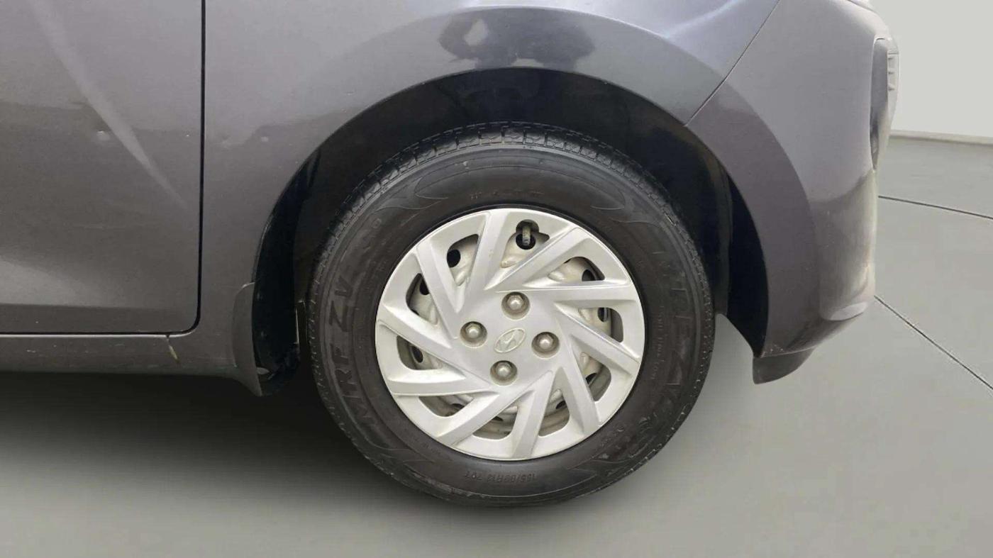 2021 Hyundai NEW SANTRO SPORTZ EXECUTIVE MT CNG, CNG, Manual, 16,591 km, Right Front Wheel