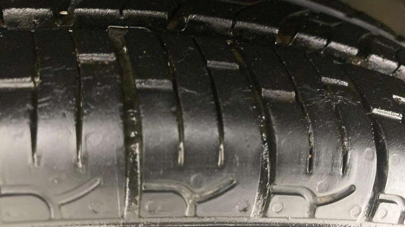 2021 Hyundai NEW SANTRO SPORTZ EXECUTIVE MT CNG, CNG, Manual, 16,591 km, Right Rear Tyre Tread