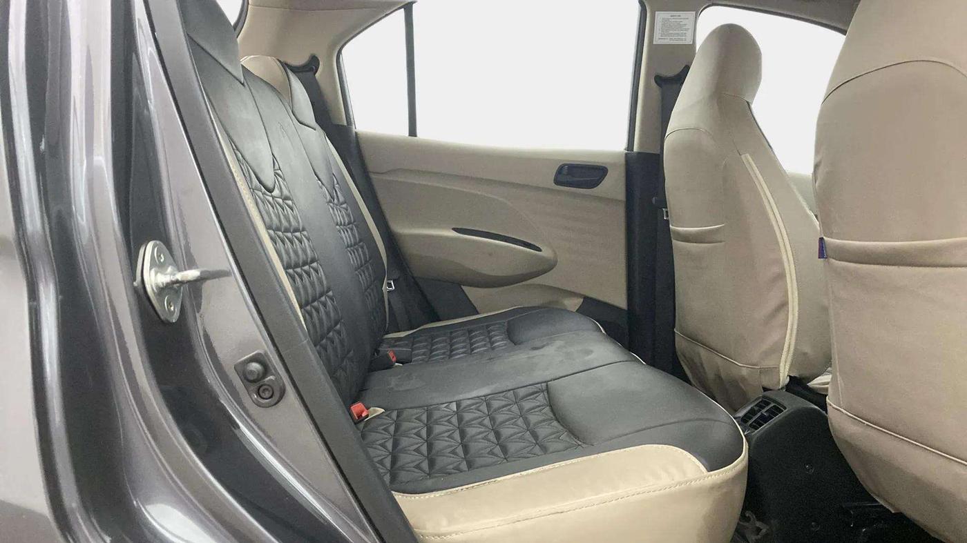 2021 Hyundai NEW SANTRO SPORTZ EXECUTIVE MT CNG, CNG, Manual, 16,591 km, Right Side Rear Door Cabin