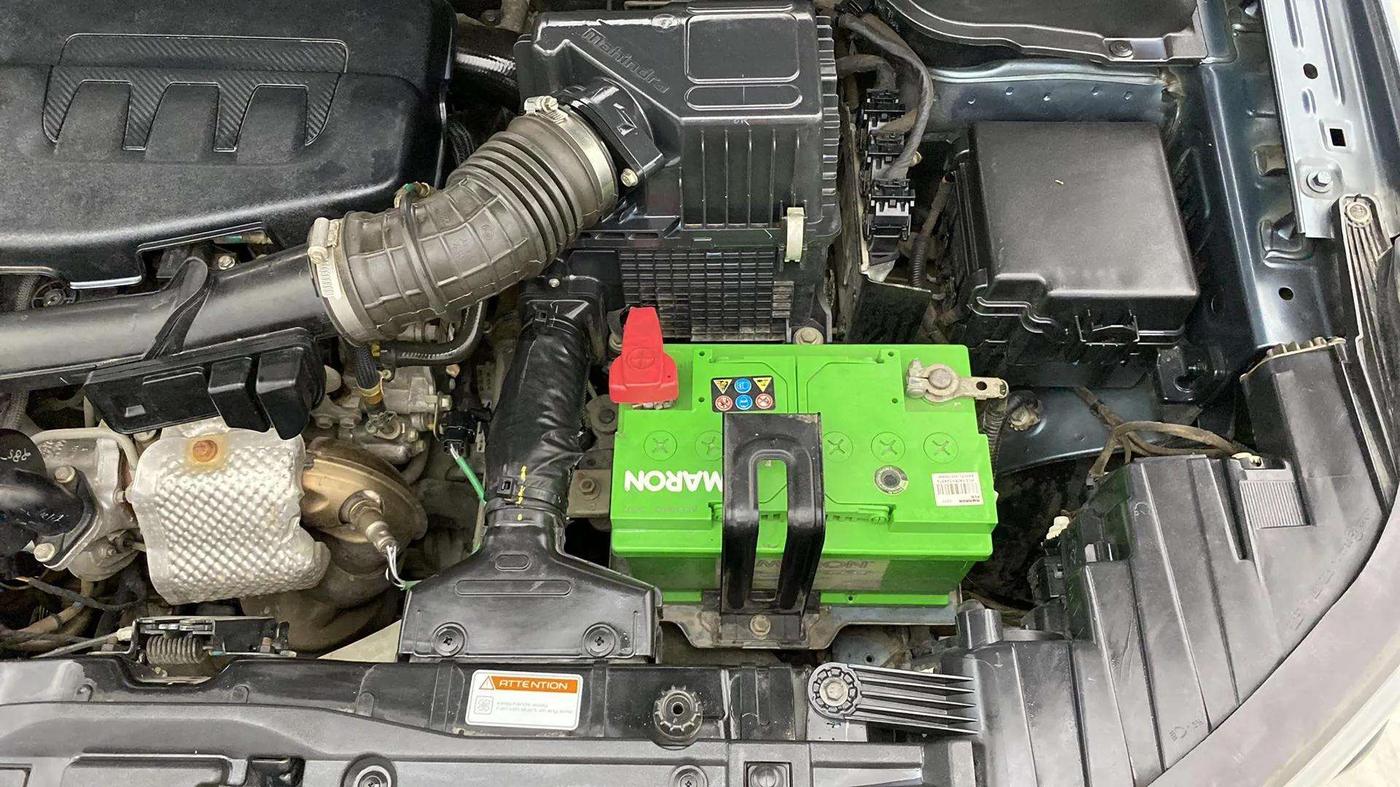 2019 Mahindra XUV300 W8 (O) 1.2 PETROL, Petrol, Manual, 45,040 km, Engine View - Left