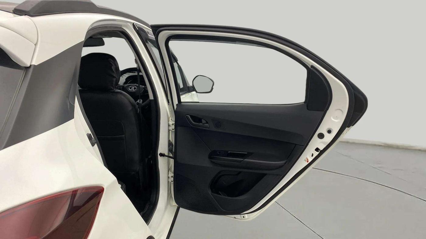 2023 Tata TIAGO NRG XZ MT, Petrol, Manual, 15,534 km, RHS Rear Door
