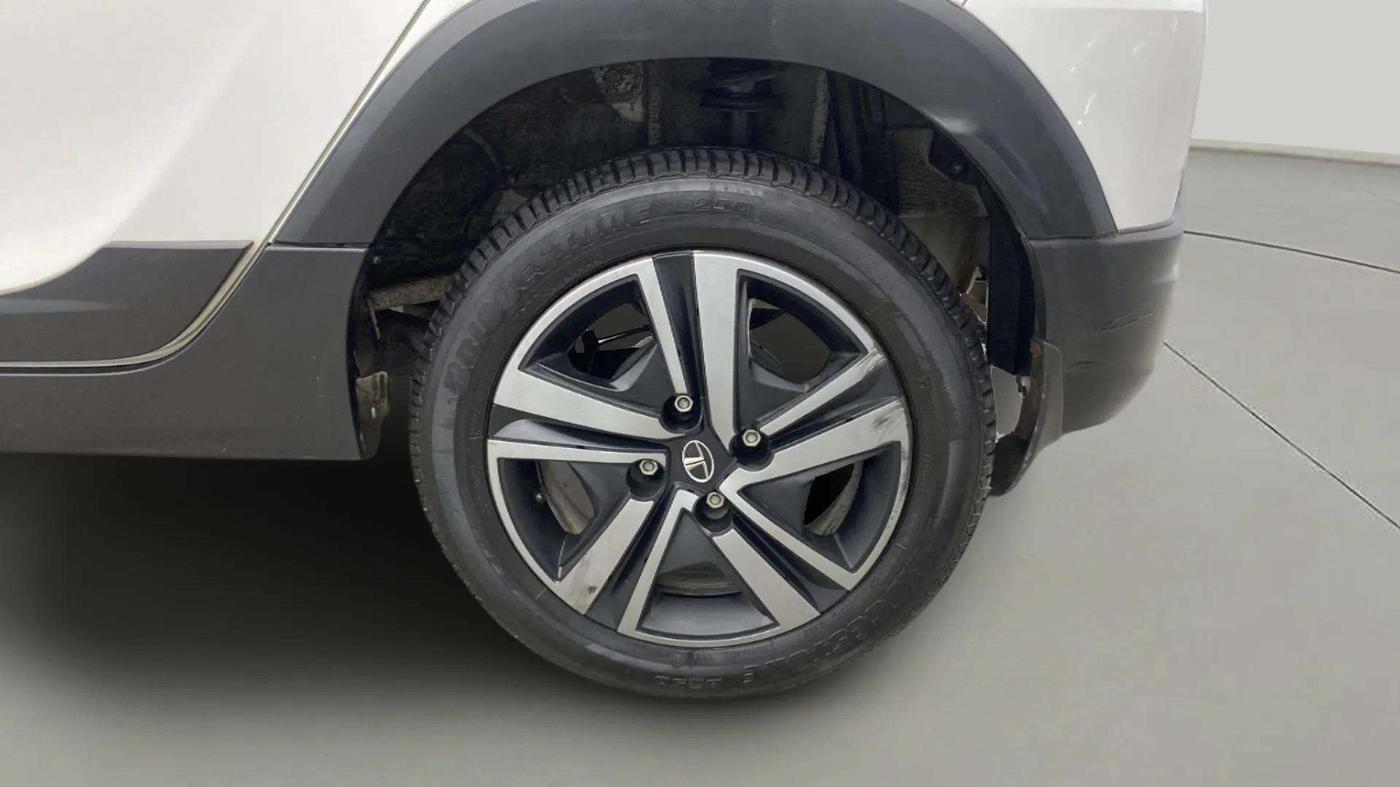 2023 Tata TIAGO NRG XZ MT, Petrol, Manual, 15,534 km, Left Rear Wheel