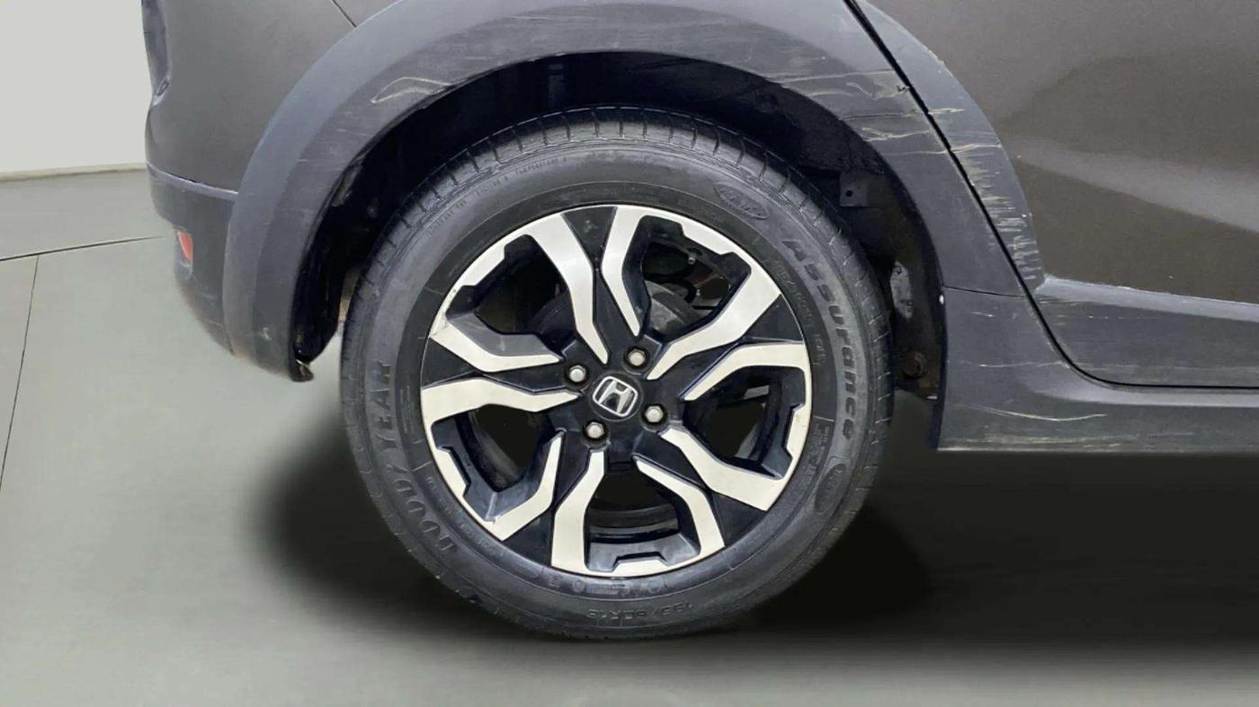 2022 Honda WR-V 1.2L I-VTEC VX MT, Petrol, Manual, 21,414 km, Right Rear Wheel