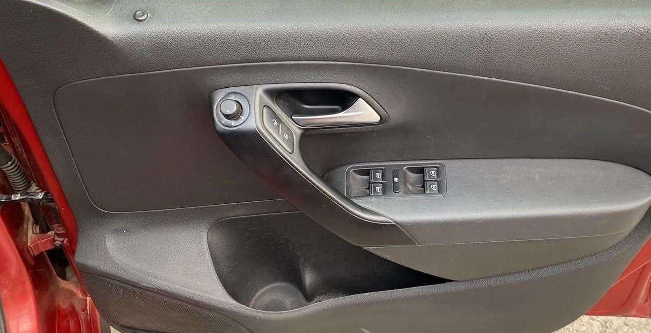 2020 Volkswagen Polo HIGHLINE PLUS 1.0L TSI AT, Petrol, Automatic, 43,812 km, Driver Side Door Panels Control