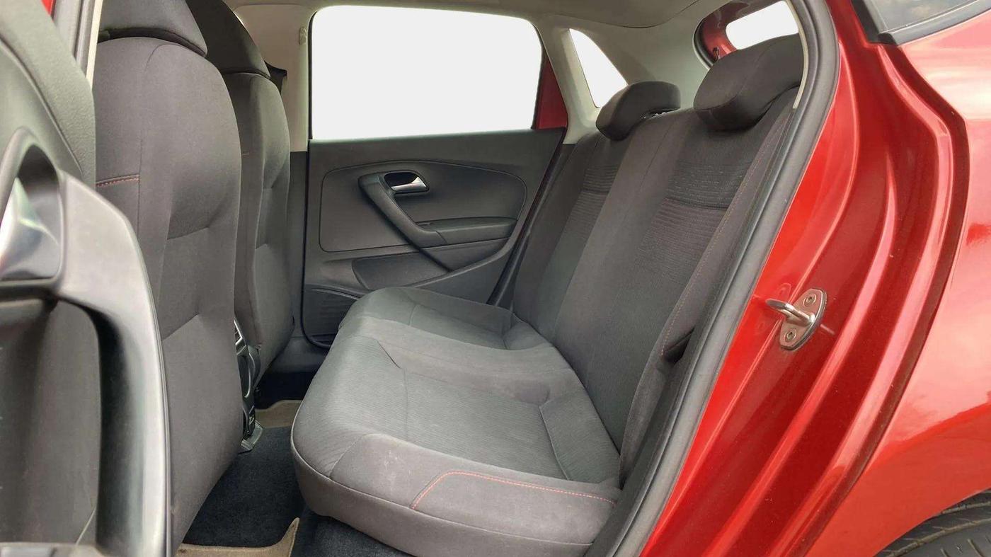 2020 Volkswagen Polo HIGHLINE PLUS 1.0L TSI AT, Petrol, Automatic, 43,812 km, Right Side Rear Door Cabin