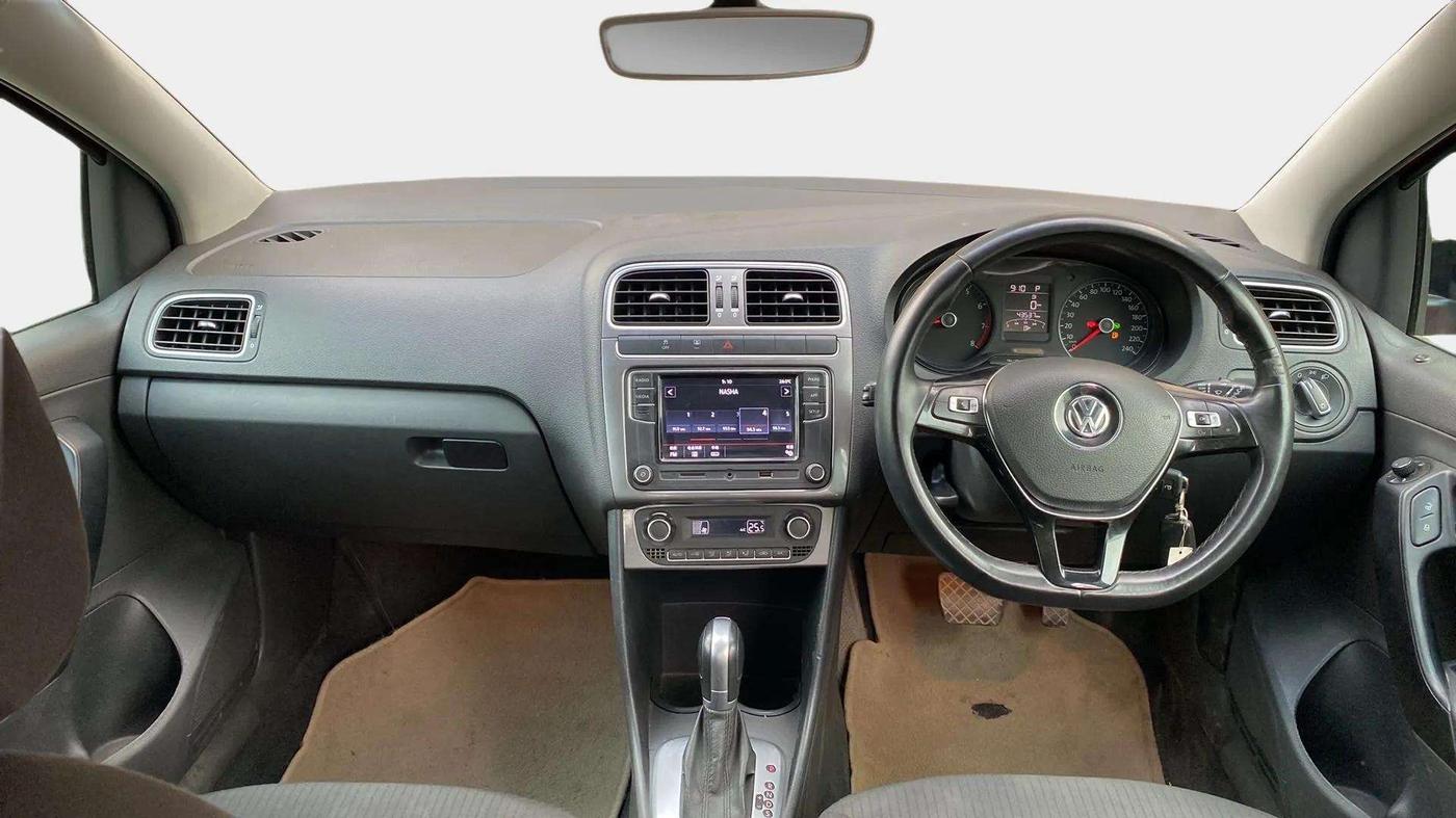 2020 Volkswagen Polo HIGHLINE PLUS 1.0L TSI AT, Petrol, Automatic, 43,812 km, Dashboard