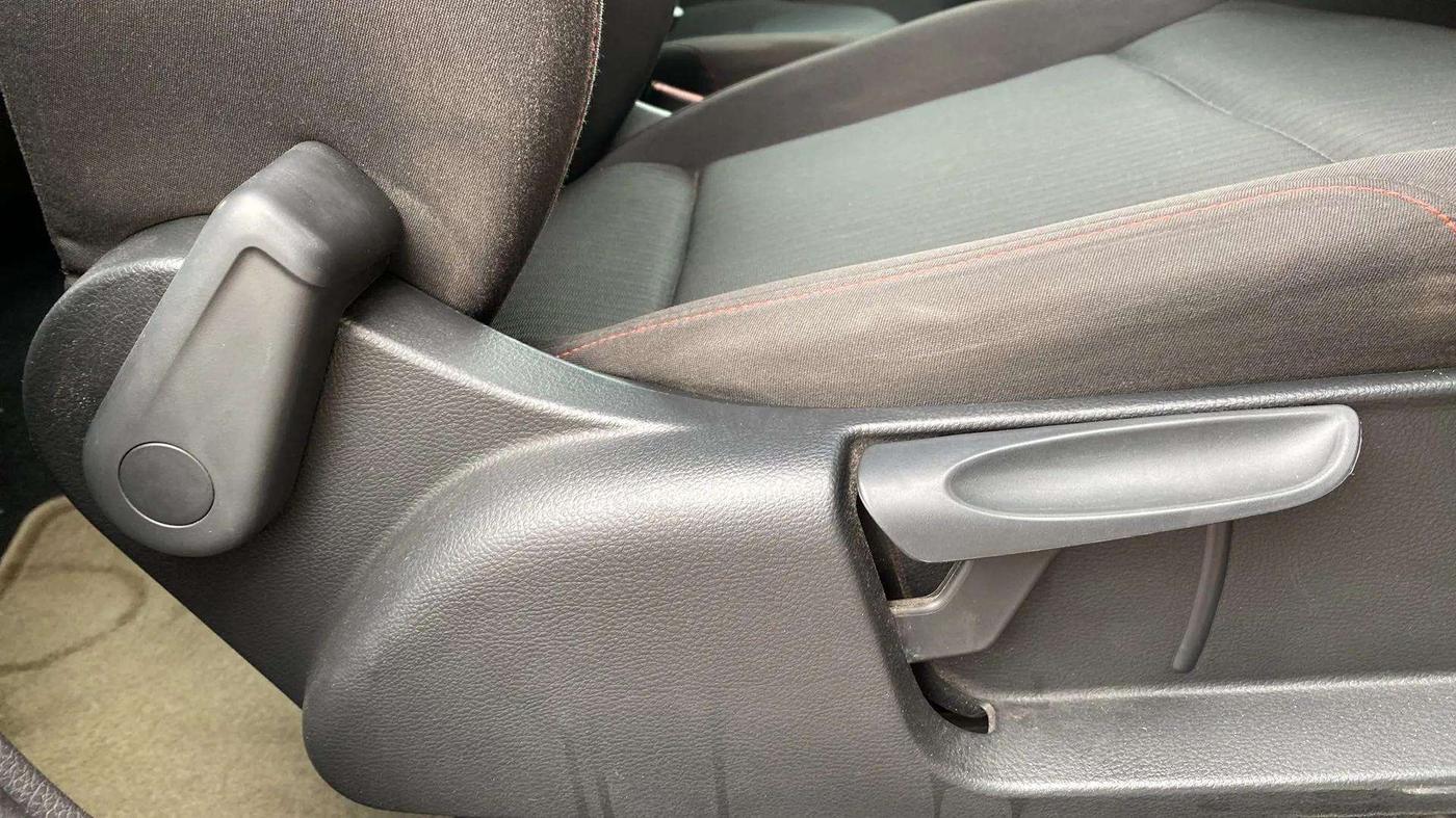 2020 Volkswagen Polo HIGHLINE PLUS 1.0L TSI AT, Petrol, Automatic, 43,812 km, Driver Side Adjustment Panel