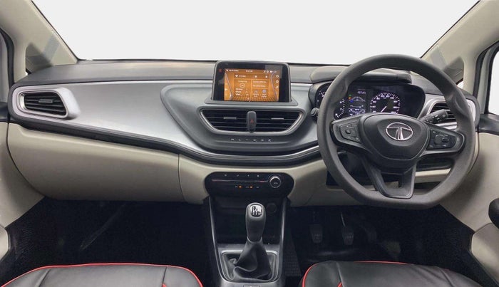 2022 Tata ALTROZ XT PETROL, Petrol, Manual, 11,071 km, Dashboard