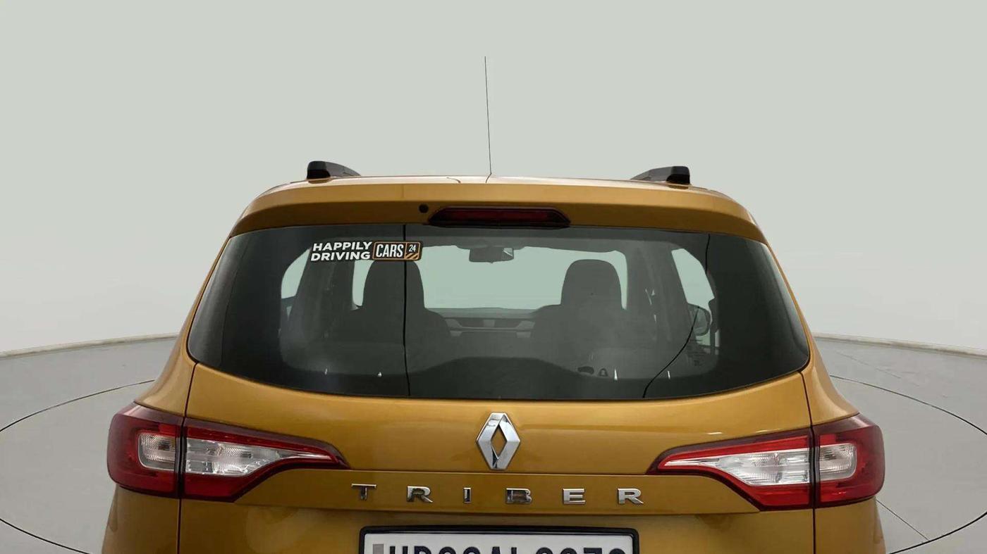 2021 Renault TRIBER RXT AMT, Petrol, Automatic, 8,370 km, Rear Windshield