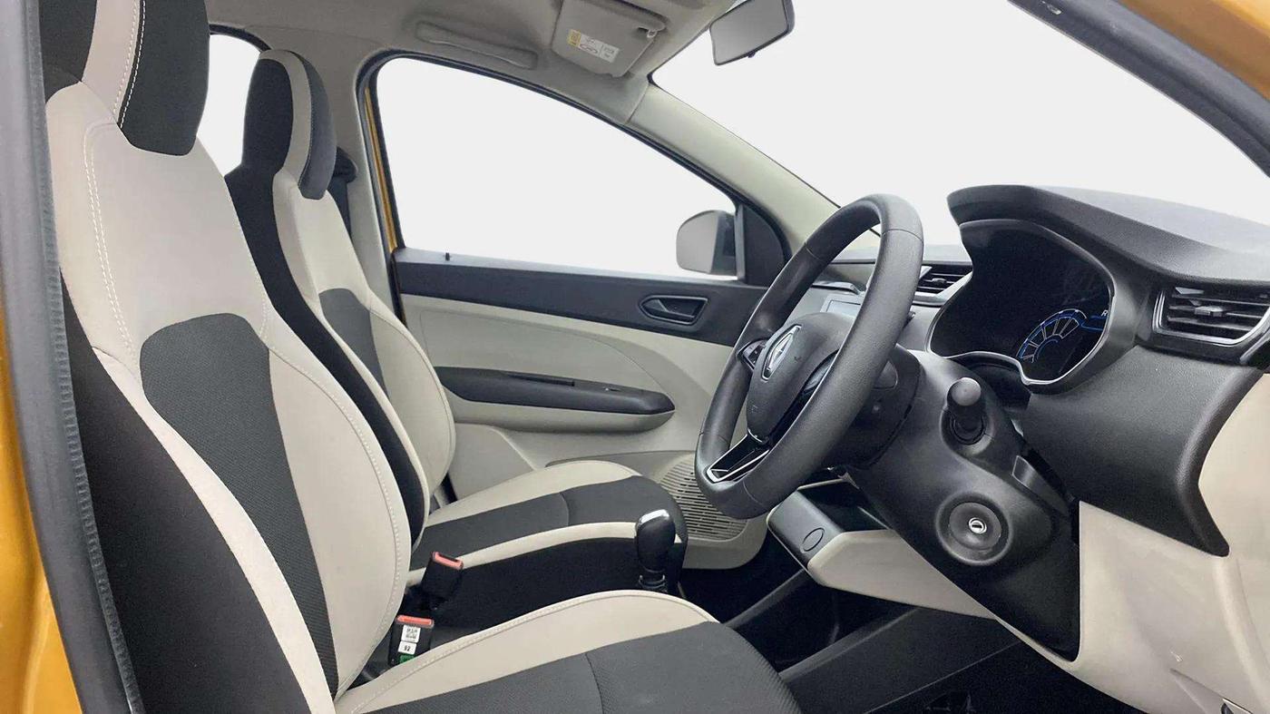 2021 Renault TRIBER RXT AMT, Petrol, Automatic, 8,370 km, Right Side Front Door Cabin