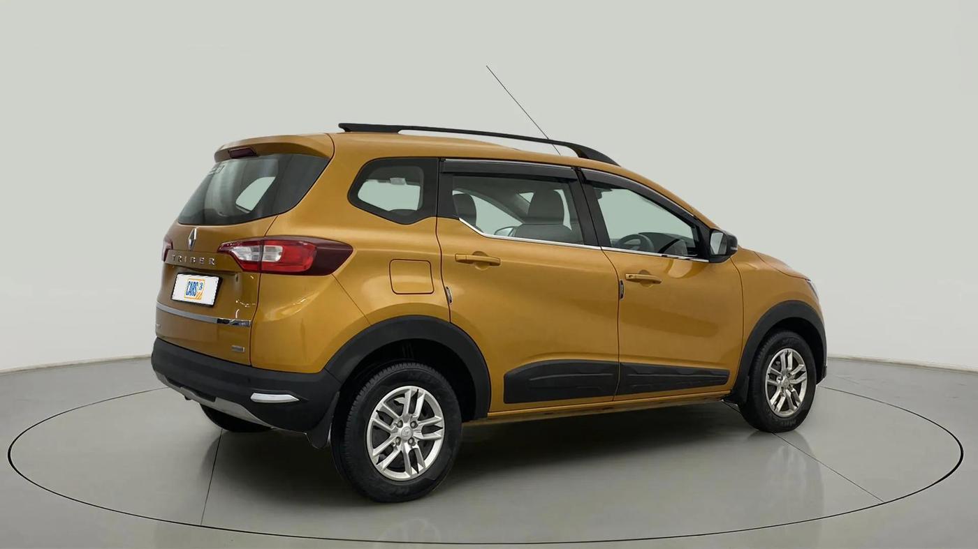 2021 Renault TRIBER RXT AMT, Petrol, Automatic, 8,370 km, Right Back Diagonal