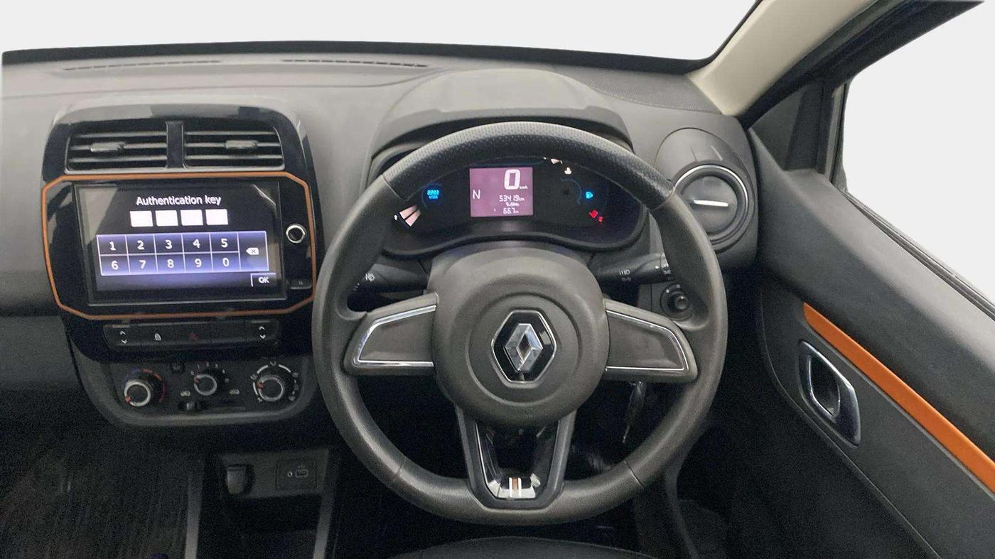 2022 Renault Kwid CLIMBER 1.0 AMT (O), Petrol, Automatic, 53,573 km, Steering Wheel Close Up
