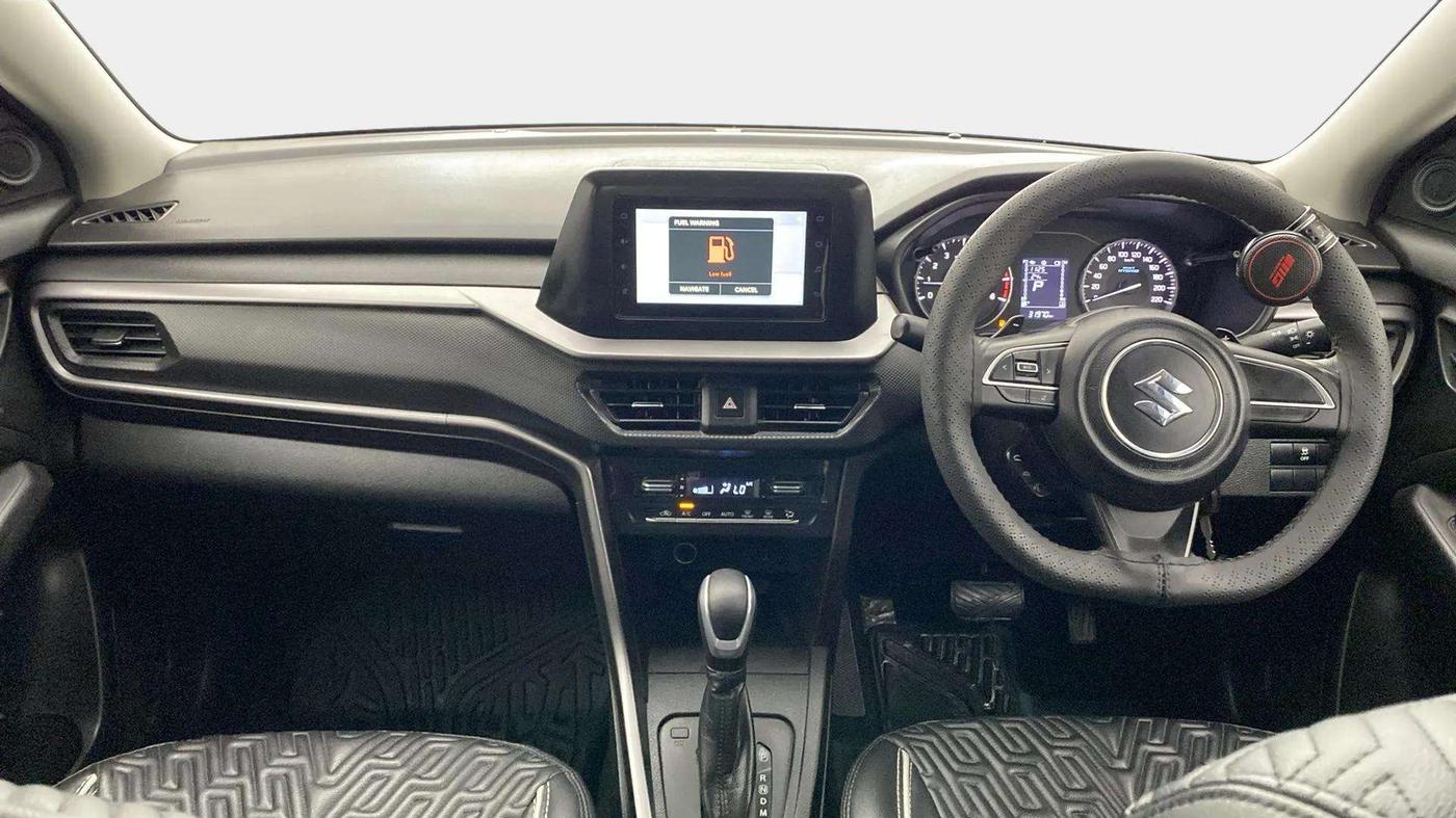 2023 Maruti BREZZA VXI AT SMART HYBRID, Petrol, Automatic, 32,026 km, Dashboard