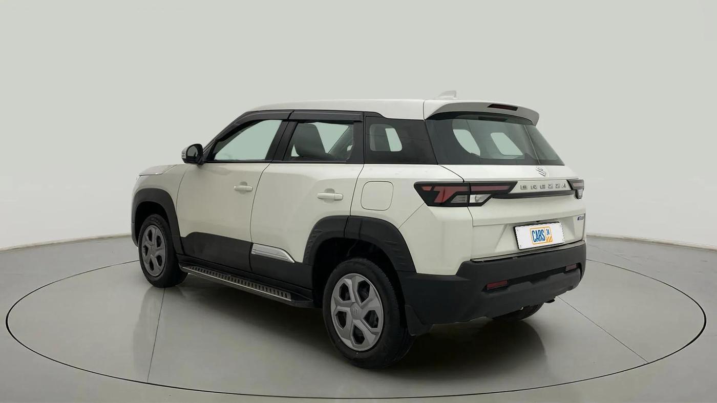 2023 Maruti BREZZA VXI AT SMART HYBRID, Petrol, Automatic, 32,026 km, Left Front Diagonal
