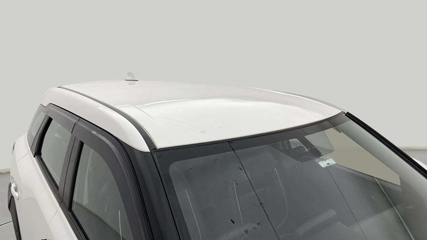 2023 Maruti BREZZA VXI AT SMART HYBRID, Petrol, Automatic, 32,026 km, Roof
